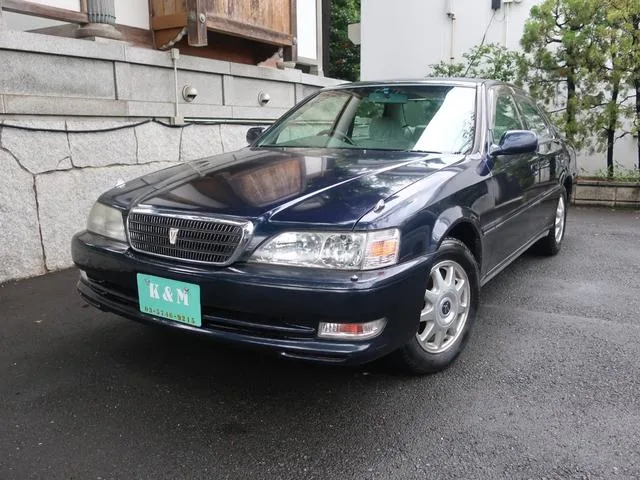 Toyota CRESTA 2001 из Японии — купить под ключ