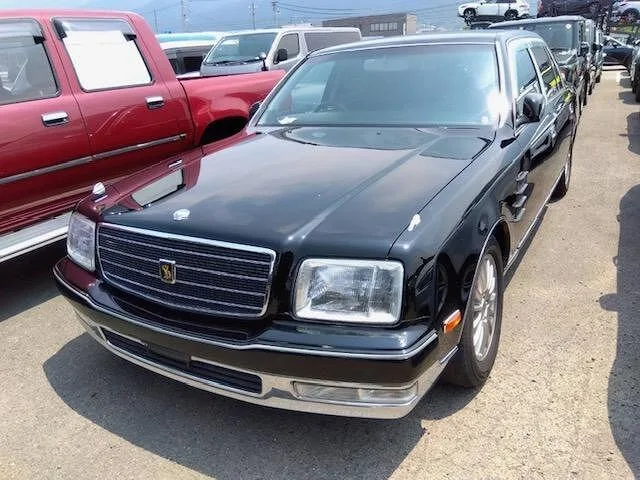 Toyota CENTURY 1997 из Японии — купить под ключ