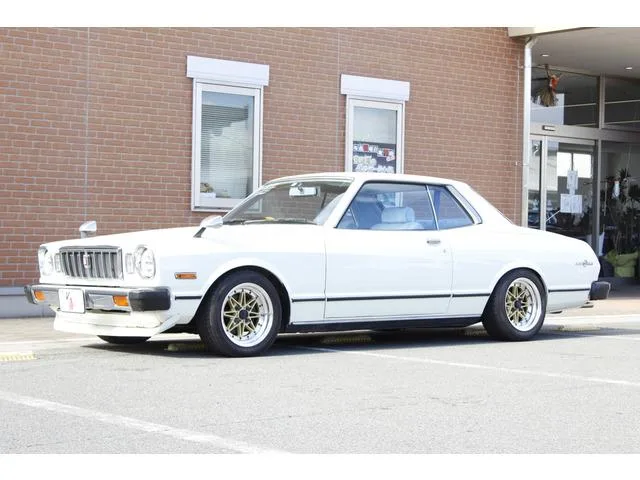 Toyota CORONA 1979 из Японии — купить под ключ
