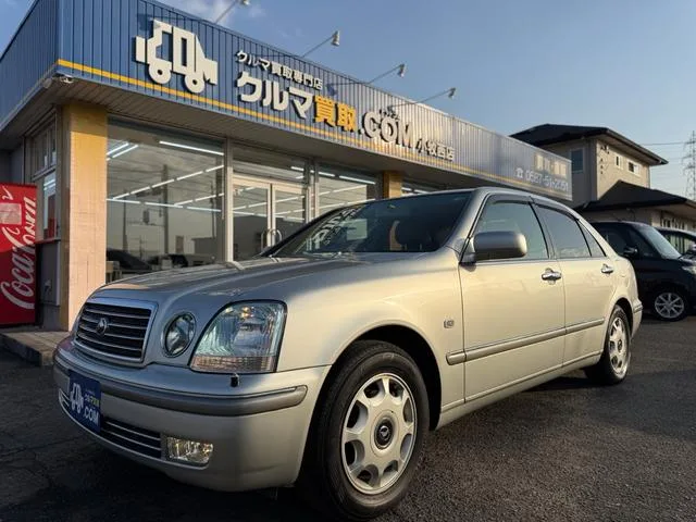 Toyota PROGRES 2001 из Японии — купить под ключ