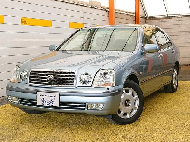 Toyota PROGRES 2005 из Японии — купить под ключ