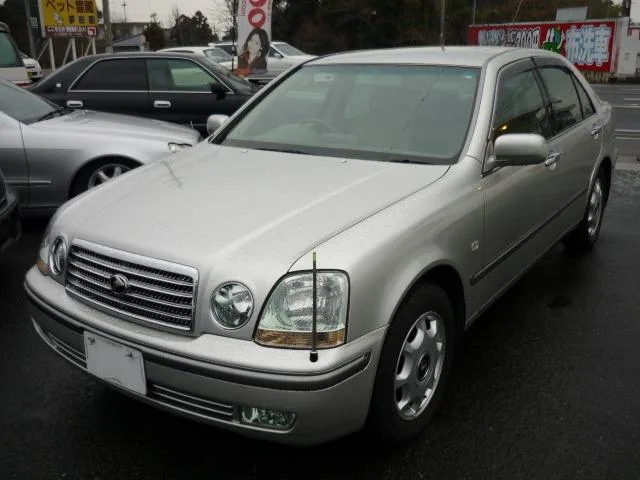 Toyota PROGRES 2003 из Японии — купить под ключ