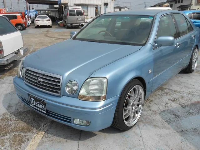 Toyota PROGRES 2001 из Японии — купить под ключ