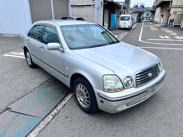 Toyota PROGRES 1999 из Японии — купить под ключ