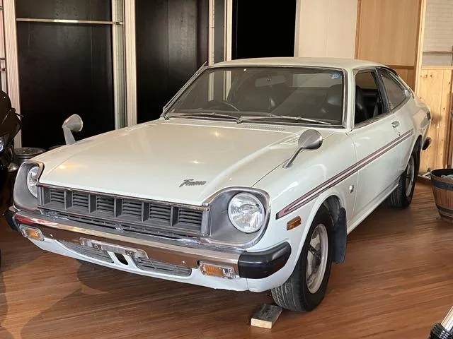 Toyota SPRINTER 1975 из Японии — купить под ключ
