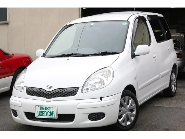 Toyota FUNCARGO 2004 из Японии — купить под ключ
