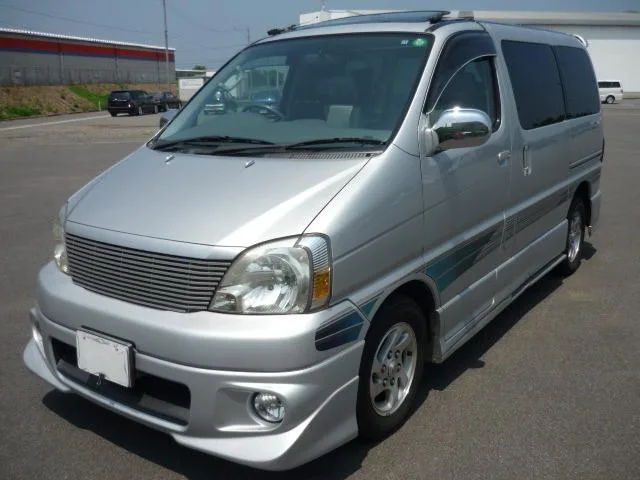 Toyota REGIUS 1999 из Японии — купить под ключ