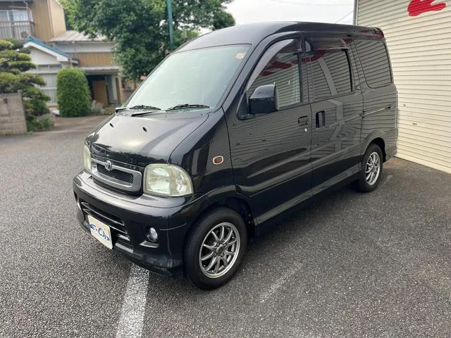 Toyota SPARKY 2003 из Японии — купить под ключ