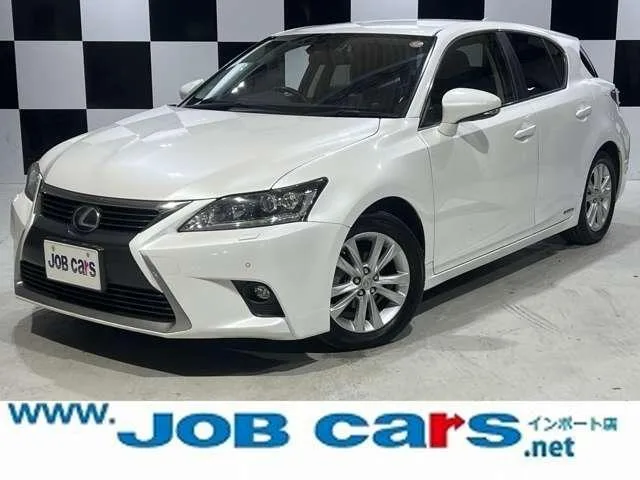 Lexus CT 2016 из Японии — купить под ключ