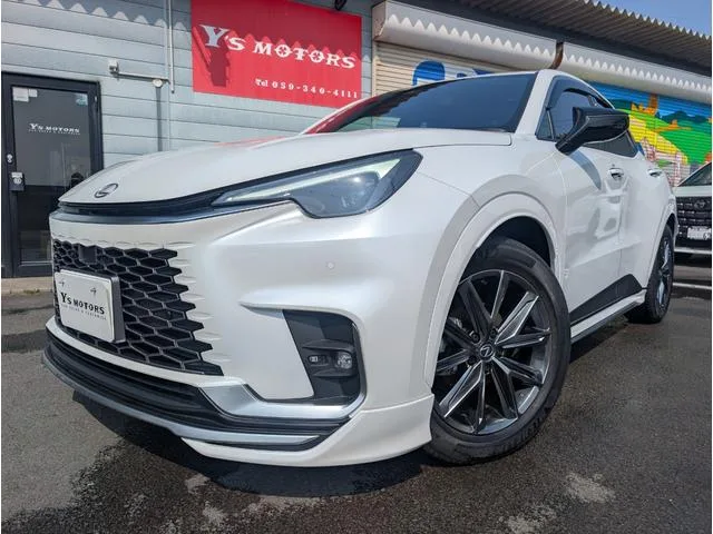 Lexus LBX 2025 из Японии — купить под ключ