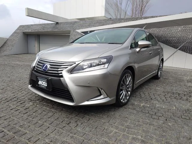 Lexus HS 2017 из Японии — купить под ключ