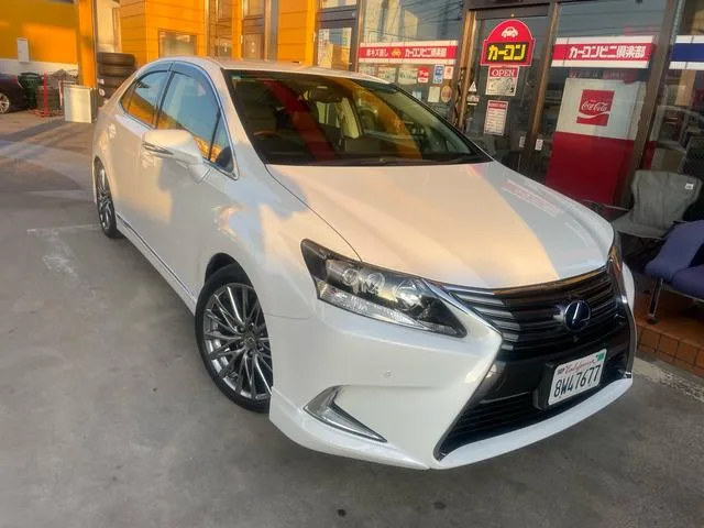 Lexus HS 2014 из Японии — купить под ключ