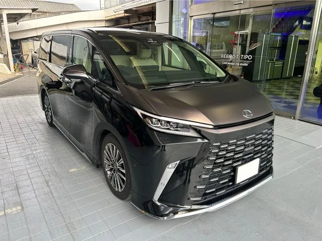 Lexus LM 2024 из Японии — купить под ключ