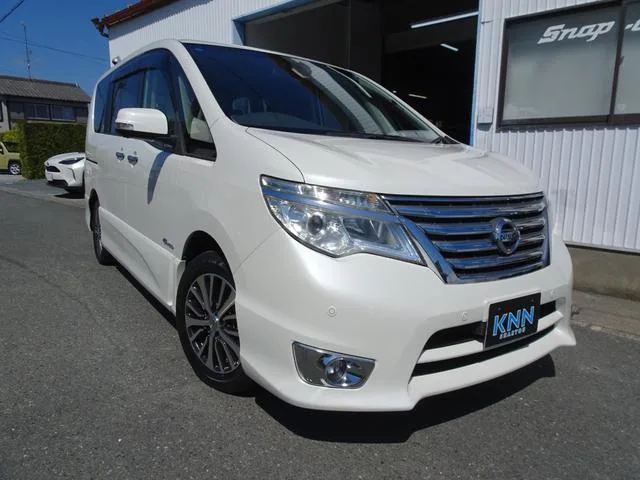 Nissan SERENA 2015 из Японии — купить под ключ
