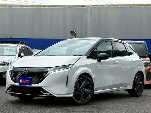 Nissan AURA 2023 из Японии — купить под ключ