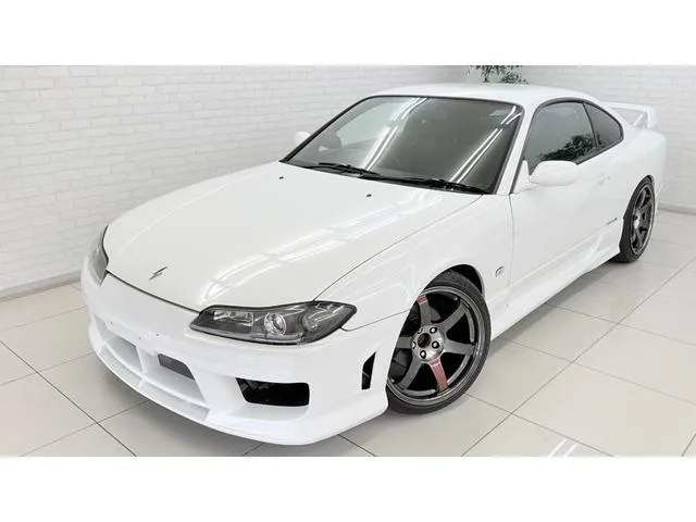 Nissan SILVIA 2002 из Японии — купить под ключ
