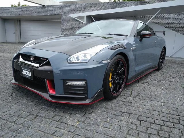 Nissan GT-R 2022 из Японии — купить под ключ