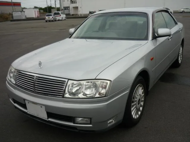 Nissan CEDRIC 2002 из Японии — купить под ключ