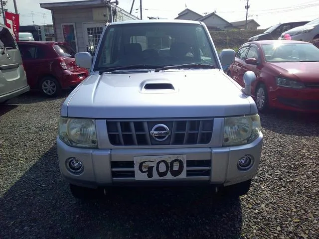 Nissan KIX 2009 из Японии — купить под ключ