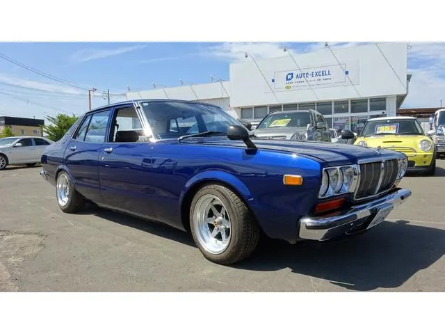 Nissan BLUEBIRD 1977 из Японии — купить под ключ