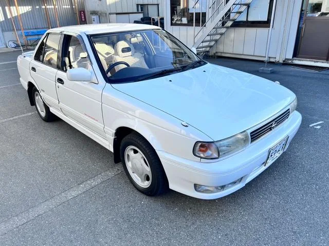Nissan SUNNY 1992 из Японии — купить под ключ
