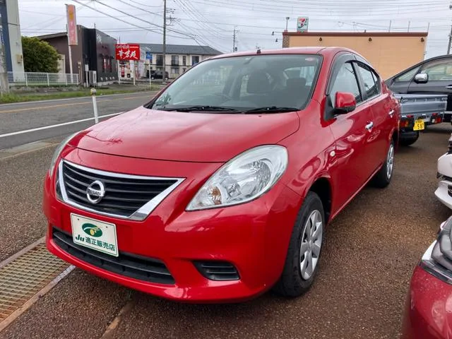Nissan LATIO 2013 из Японии — купить под ключ