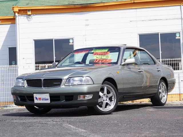 Nissan LEOPARD 1996 из Японии — купить под ключ