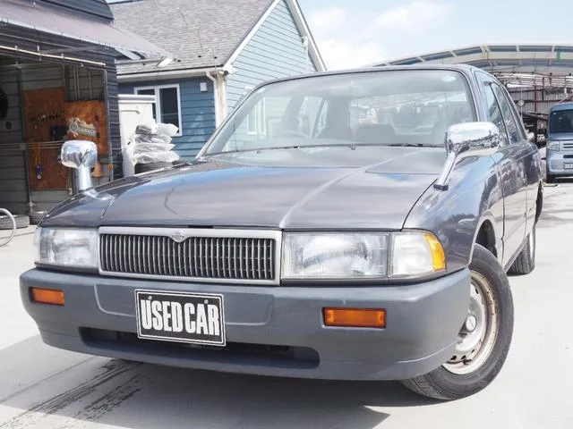 Nissan CREW 1995 из Японии — купить под ключ