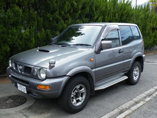 Nissan MISTRAL 1997 из Японии — купить под ключ