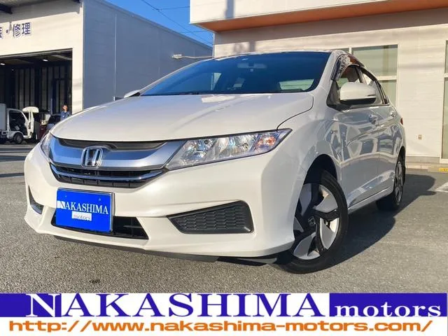Honda GRACE 2015 из Японии — купить под ключ