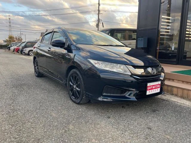 Honda GRACE 2016 из Японии — купить под ключ