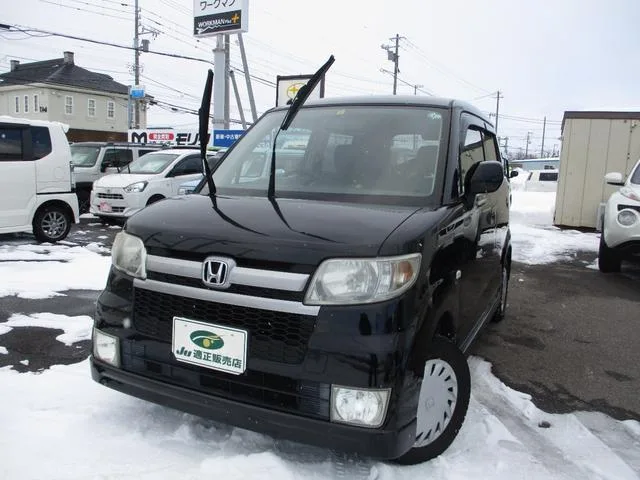 Honda ZEST 2008 из Японии — купить под ключ