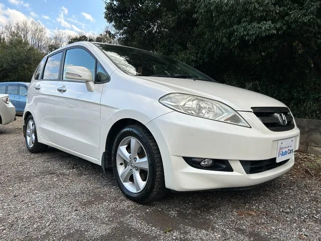 Honda EDIX 2006 из Японии — купить под ключ