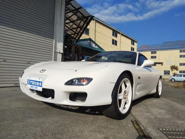 Mazda RX-7 2000 из Японии — купить под ключ