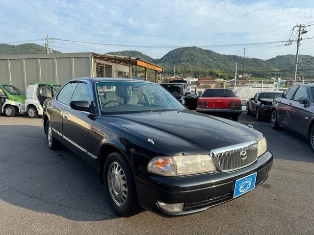 Mazda SENTIA 2000 из Японии — купить под ключ