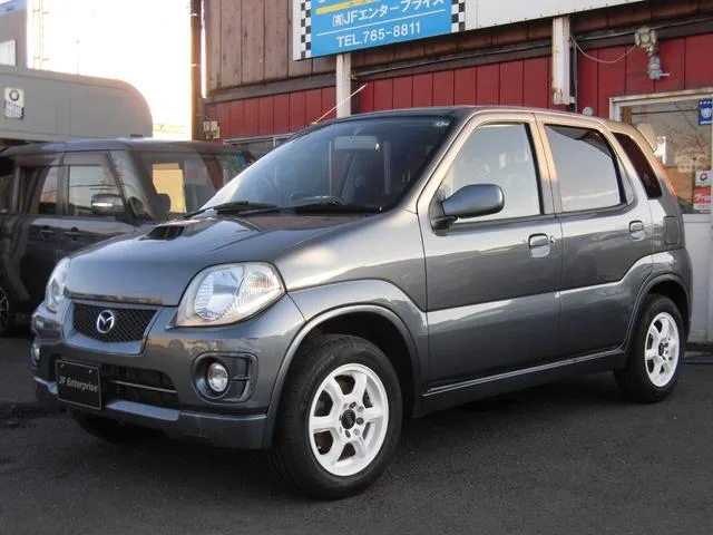 Mazda LAPUTA 2005 из Японии — купить под ключ