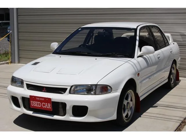 Mitsubishi LANCER 1992 из Японии — купить под ключ