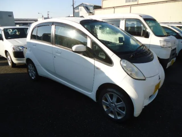 Mitsubishi I-MIEV 2010 из Японии — купить под ключ