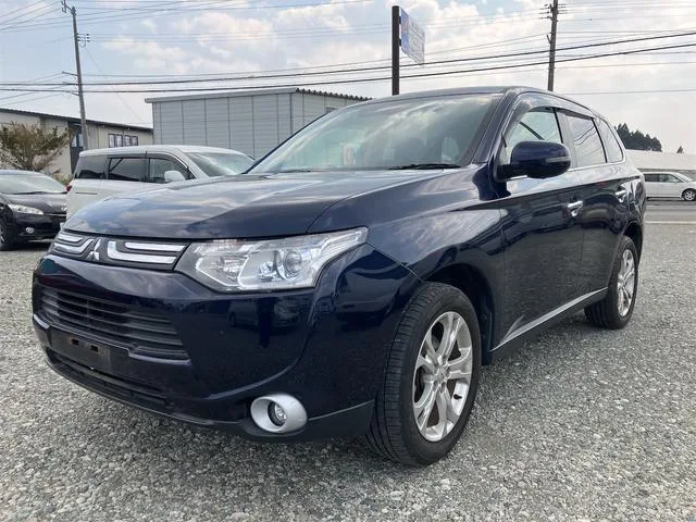 Mitsubishi OUTLANDER 2013 из Японии — купить под ключ