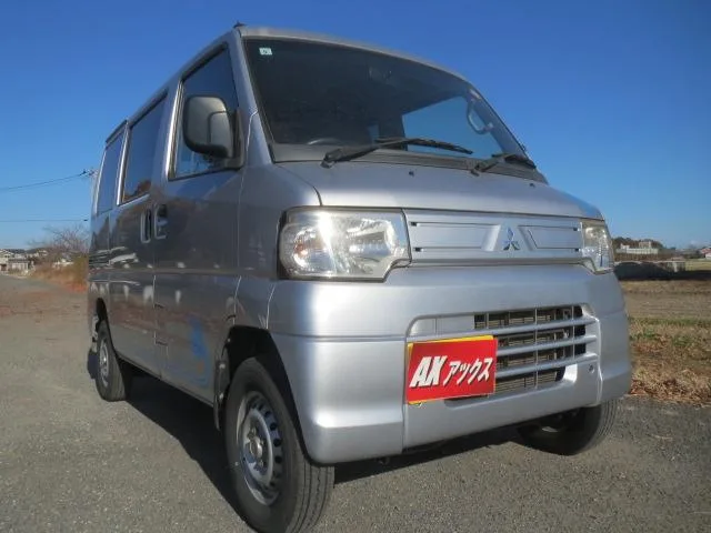 Mitsubishi MINICAB-MIEV 2014 из Японии — купить под ключ