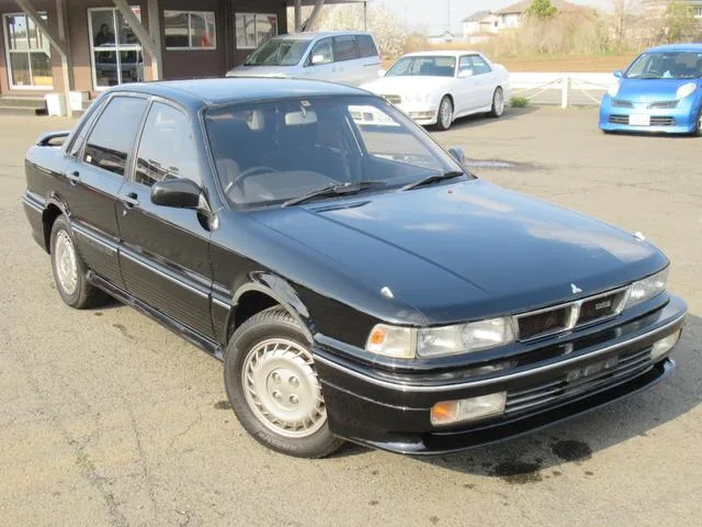 Mitsubishi GALANT 1988 из Японии — купить под ключ