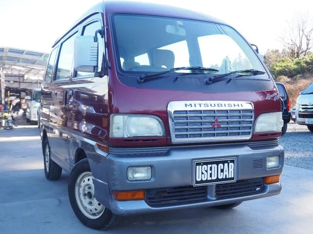 Mitsubishi BRAVO 1998 из Японии — купить под ключ