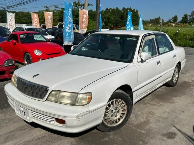 Mitsubishi DEBONAIR 1996 из Японии — купить под ключ