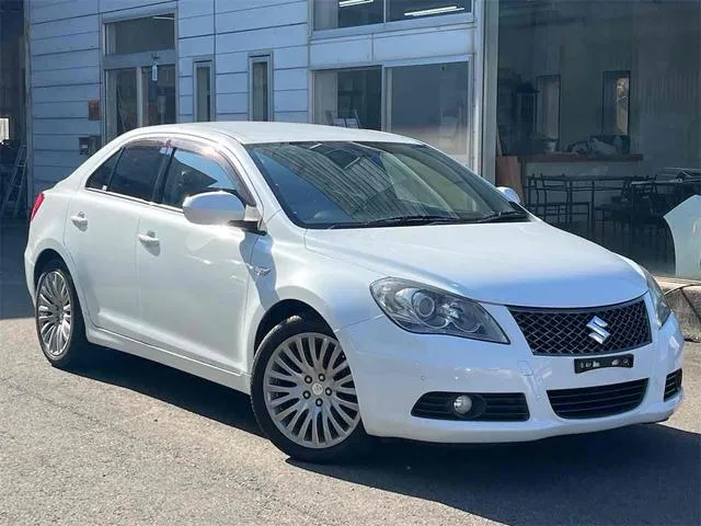 Suzuki KIZASHI 2010 из Японии — купить под ключ