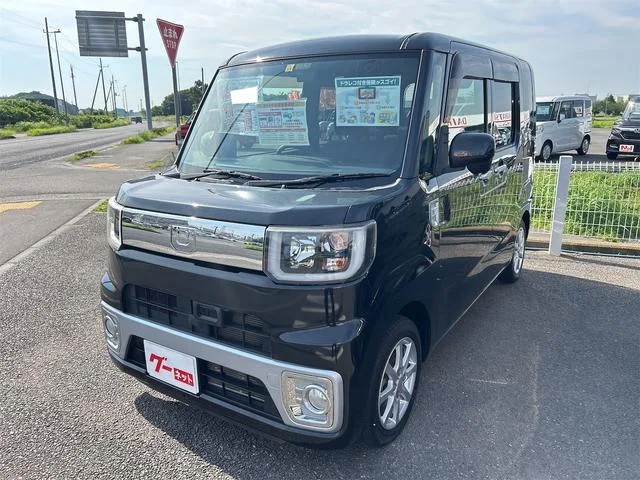 Daihatsu WAKE 2015 из Японии — купить под ключ