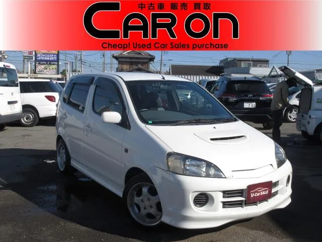 Daihatsu YRV 2000 из Японии — купить под ключ
