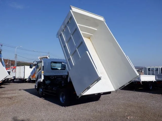 Isuzu FORWARD 2016 из Японии — купить под ключ