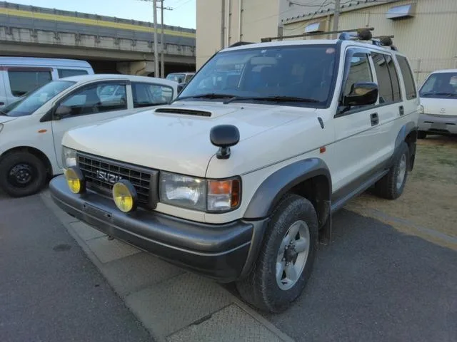 Isuzu BIGHORN 1997 из Японии — купить под ключ
