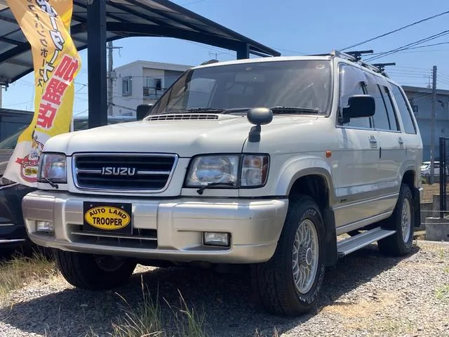 Isuzu BIGHORN 1999 из Японии — купить под ключ