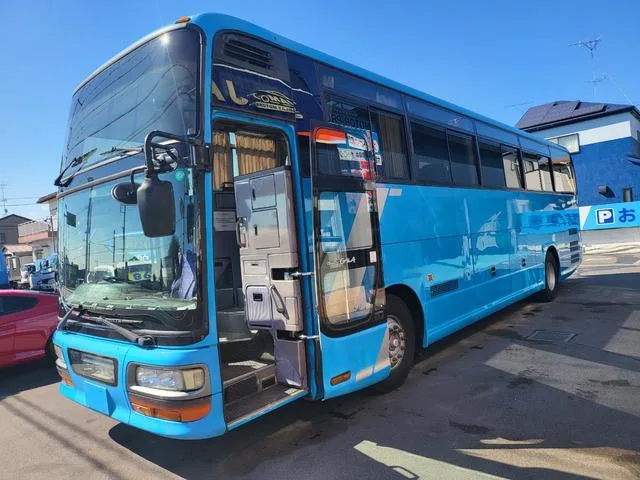 Isuzu GALA 2001 из Японии — купить под ключ